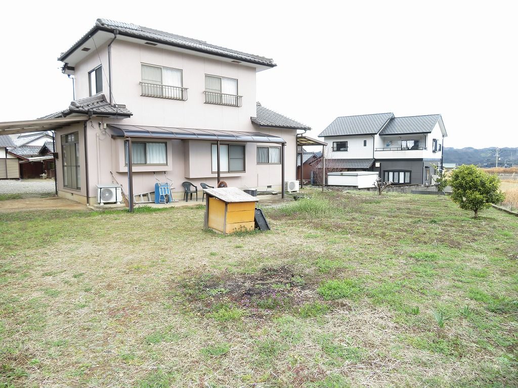 Used House with Farmland in Niihama City, Ehime - 4DK - Thumbnail 2