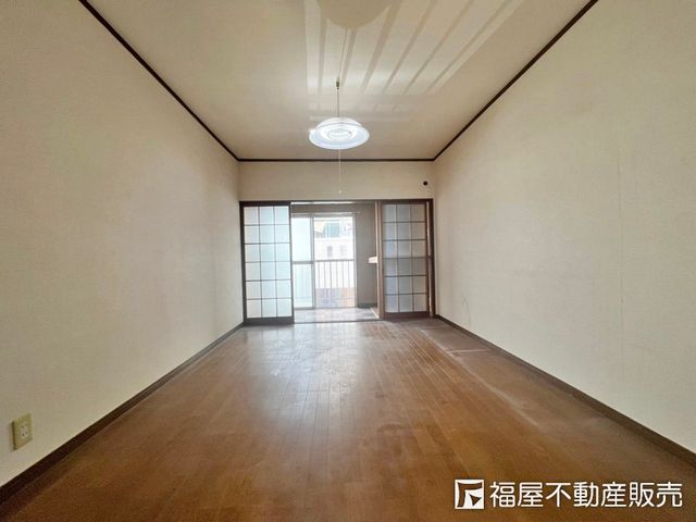 3K Terrace House for Sale Near Deyashiki Station, Amagasaki - Thumbnail 2