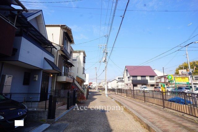 Renovated 3DK House near Yato Station, Higashiosaka - Thumbnail 4