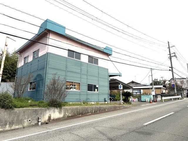 Office & Warehouse for Sale in Kobe Nishi Ward with Solar Panels - Thumbnail 3