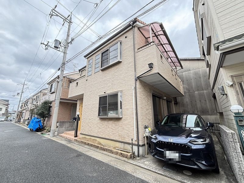 Renovated 3LDK Detached House for Sale in Yao, Osaka - Thumbnail 2