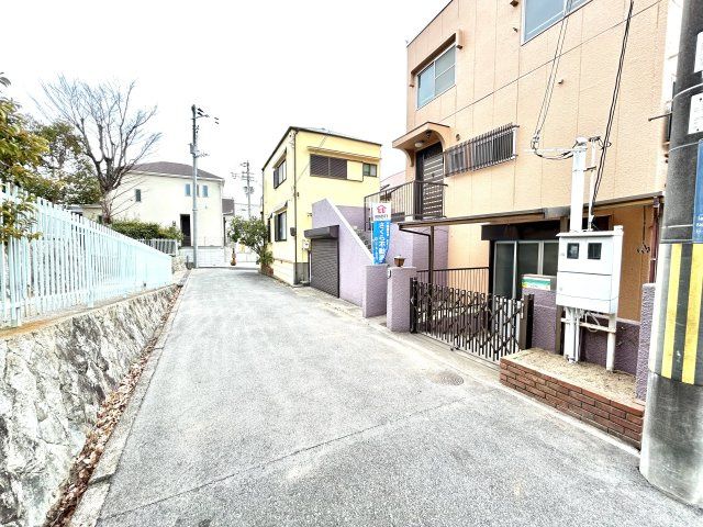 Kobe Tarumi Home with Akashi Bridge View | 6DK Steel House - Thumbnail 3
