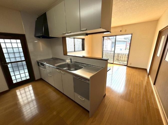 5LDK Detached House for Sale in Hashimoto, Wakayama - Thumbnail 3