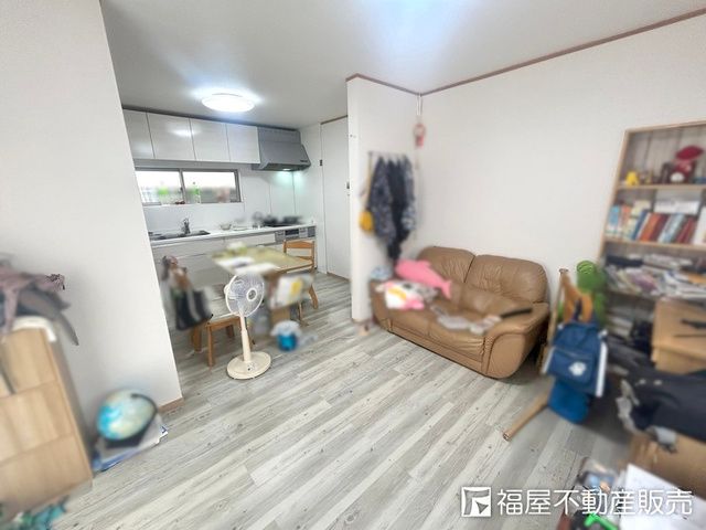 4LDK Wooden House for Sale near Osaka Sayamashi Station - Thumbnail 4