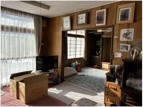 4LDK House for Sale in Kitami Hokkaido - 2.5 Million Yen - Thumbnail 4