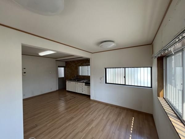 5LDK All-Electric Corner Lot House for Sale in Habikino, Osaka - Thumbnail 3