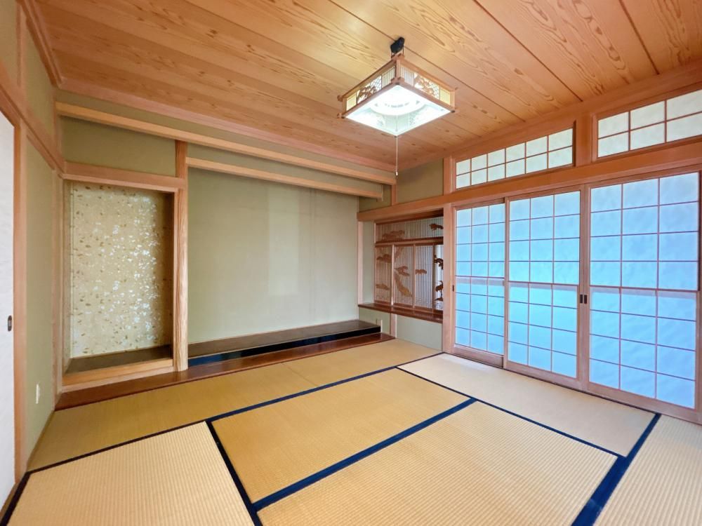 Renovated 4LDK House for Sale in Asahikawa, Hokkaido - Thumbnail 3