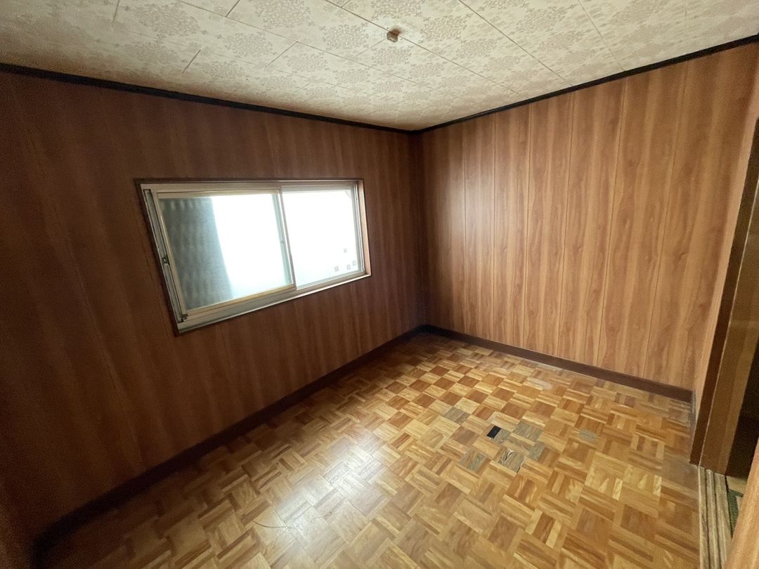 94.98sqm 5DK House for Sale in Ikuno-ku, Osaka - Thumbnail 4