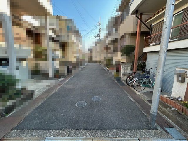 5DK Detached House for Sale in Higashiosaka, Osaka - Thumbnail 3