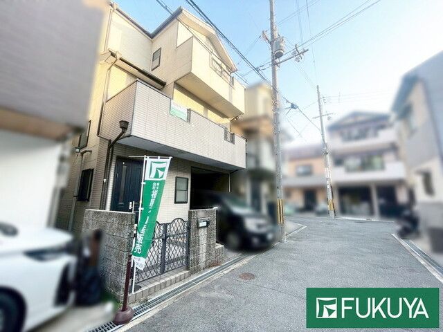 Renovated 4LDK House for Sale in Hirakata, Osaka - Thumbnail 2
