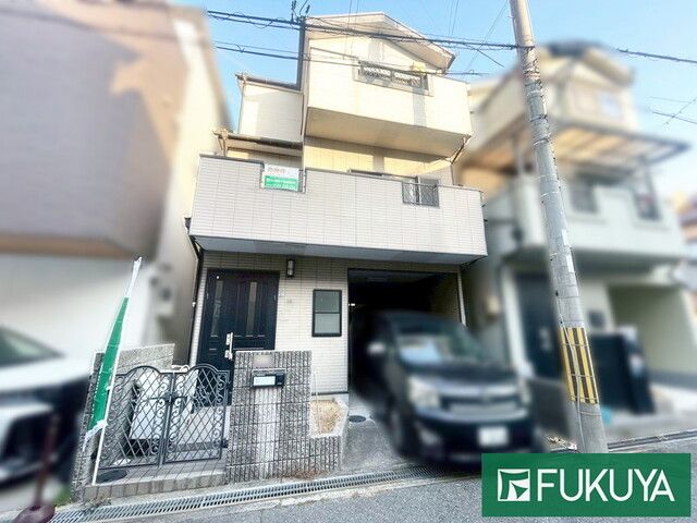 Renovated 4LDK House for Sale in Hirakata, Osaka - Thumbnail 3
