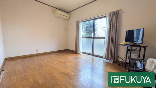 3DK House for Sale in Himeji with 62 Tsubo Land and Parking - Thumbnail 4