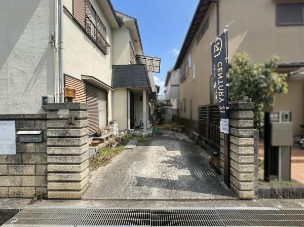 4LDK Partially Renovated House for Sale in Himeji, Hyogo - Thumbnail 4