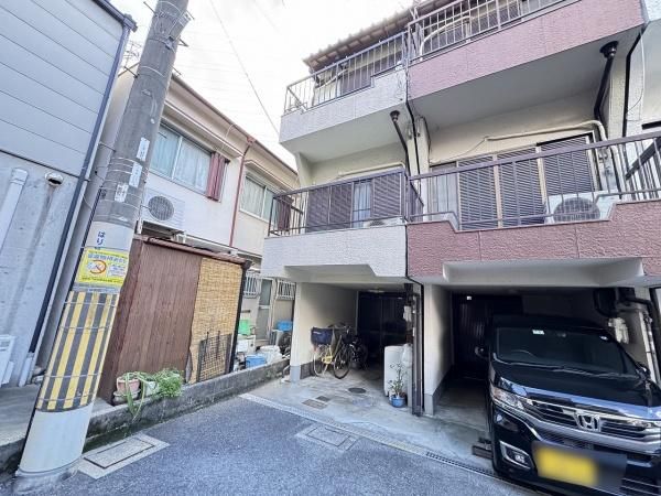 3DK House for Sale in Kadoma City, Osaka - 12 Min Walk to Station - Thumbnail 2
