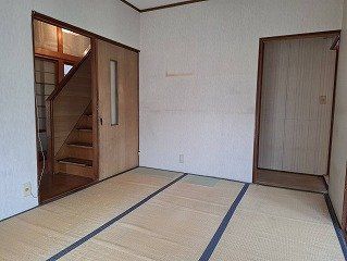 7DK Detached House for Sale in Kashihara City, Nara - Thumbnail 2