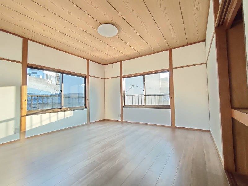 Renovated 4LDK House for Sale in Shimonoseki, Yamaguchi - Thumbnail 4