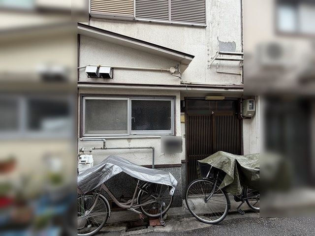 Terraced House for Sale in Yodogawa, Osaka - 990,000 JPY - Thumbnail 2