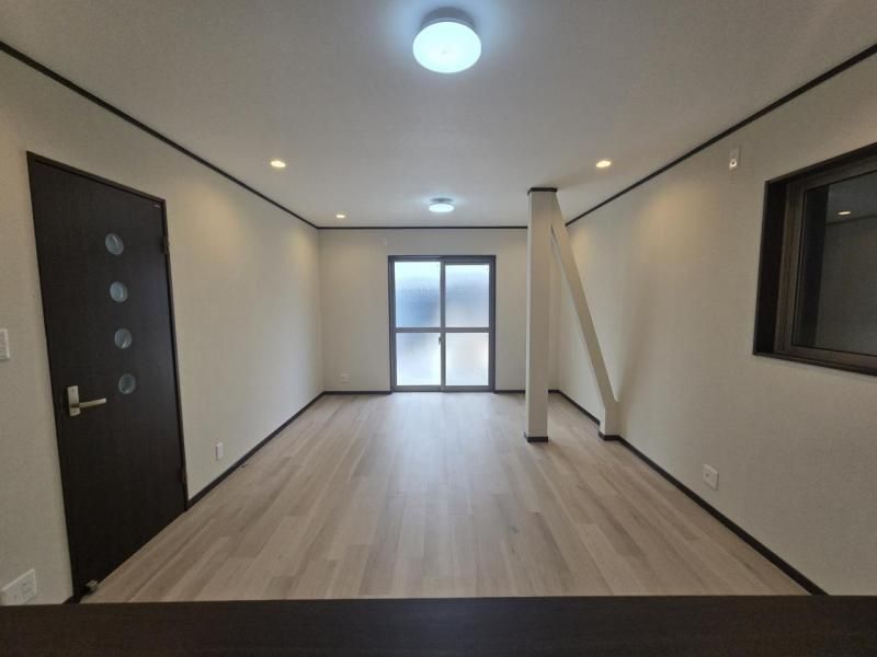 Renovated 3LDK House near Yoshida Station, Higashiosaka - Thumbnail 4