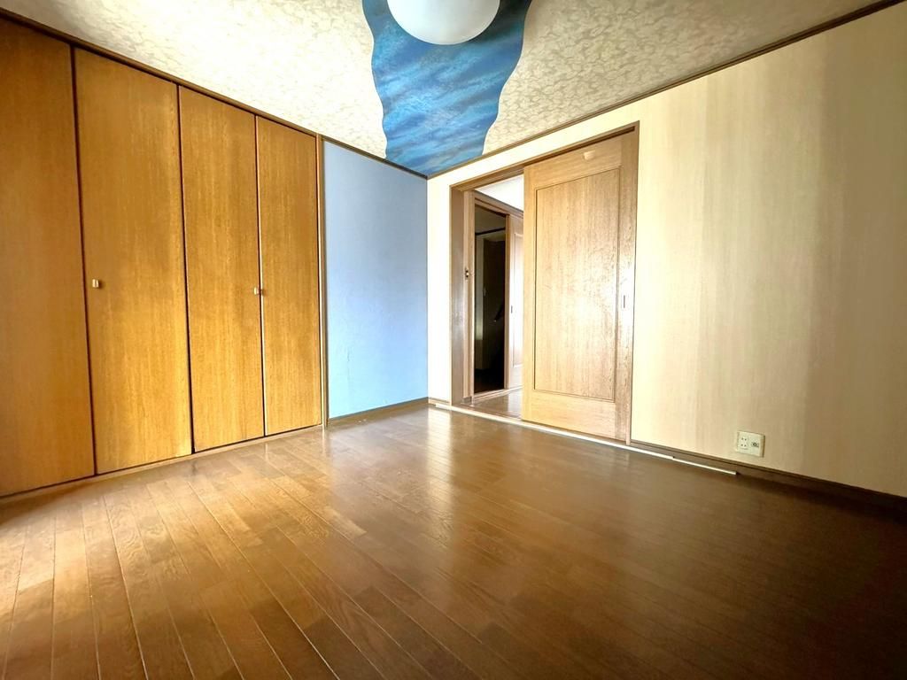 Used Terrace House for Sale in Ikuno-ku, Osaka - 4SK, 93.01 sqm - Thumbnail 3