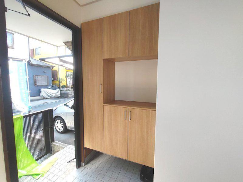 Renovated 3LDK House in Hirakata, Osaka - Corner Lot, Near Station - Thumbnail 2