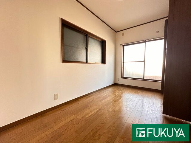 Renovated 2DK House Near Wakae-Iwata Station, Higashiōsaka - Thumbnail 3