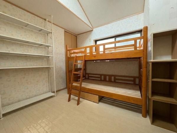 4LDK Family House for Sale in Higashiosaka, Osaka - Thumbnail 4