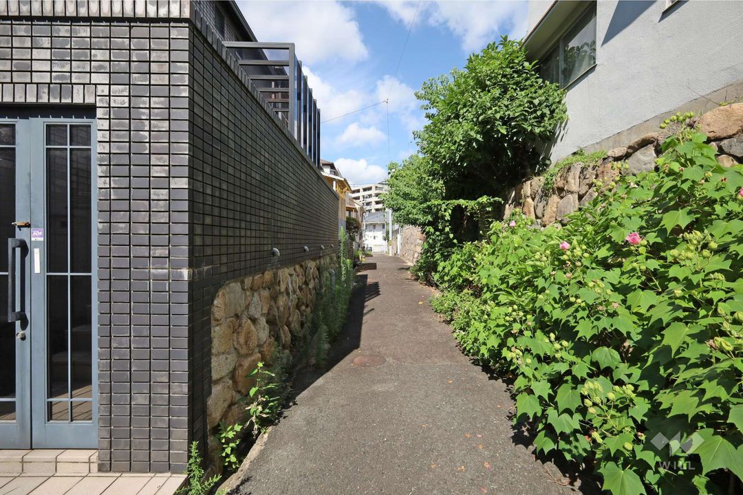 3LDK Detached House for Sale in Kobe Nada Ward, Hyogo - Thumbnail 3