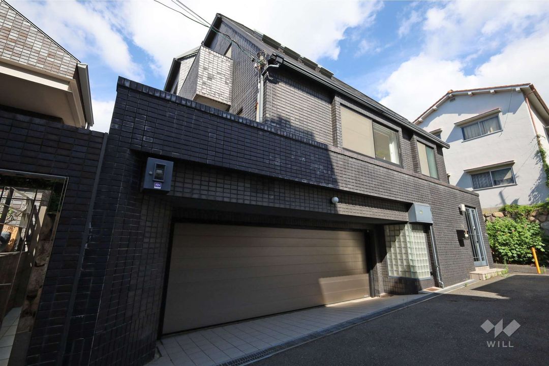 3LDK Detached House for Sale in Kobe Nada Ward, Hyogo - Thumbnail 2