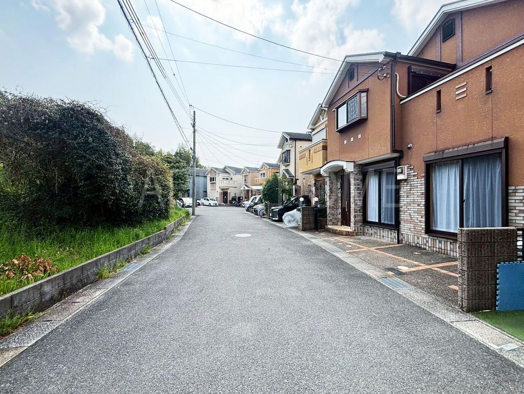4LDK Wooden House for Sale in Nagaokakyo City, Kyoto - Thumbnail 3
