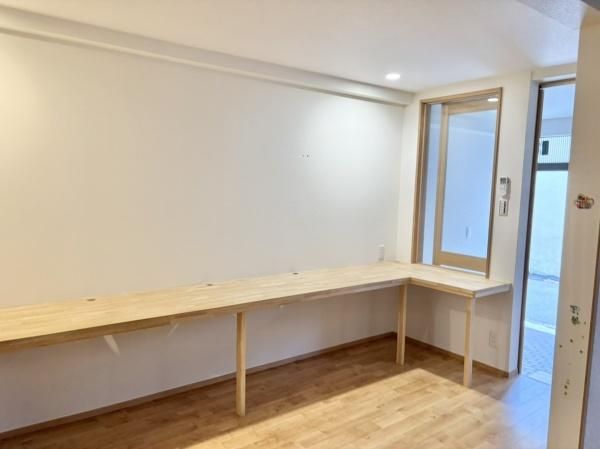2LDK Renovated House Near Teradacho Station in Ikuno-ku, Osaka - Thumbnail 4