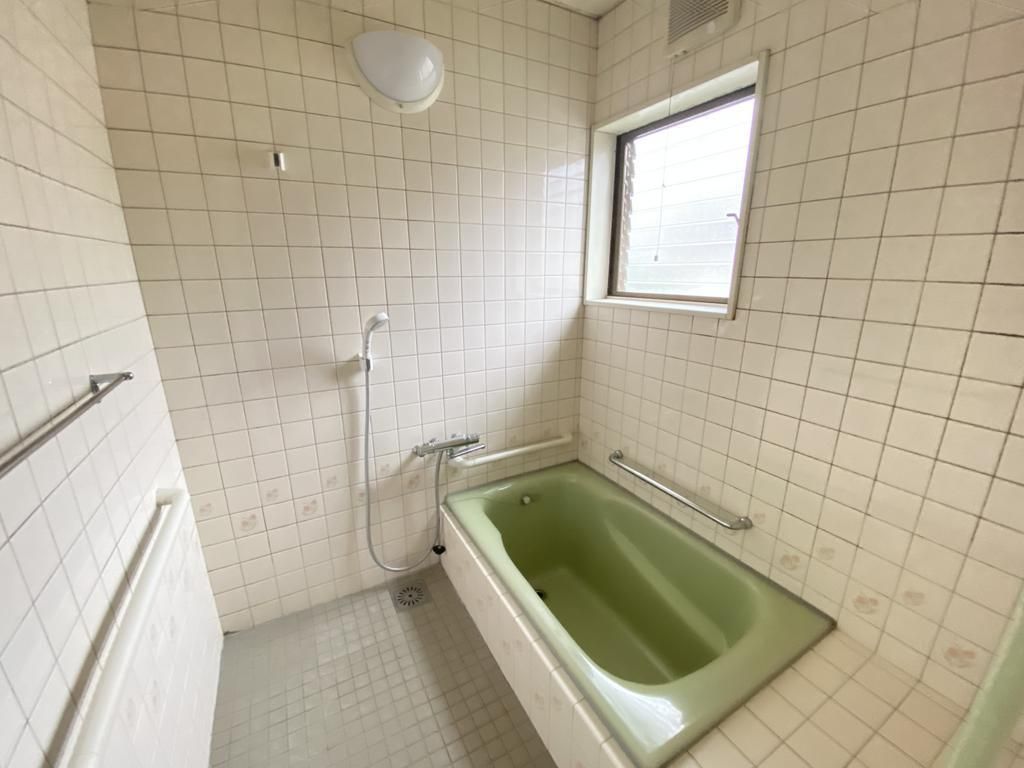 4LDK House for Sale in Hofu, Yamaguchi - 125.04 sqm on 298.33 sqm Land - Thumbnail 4