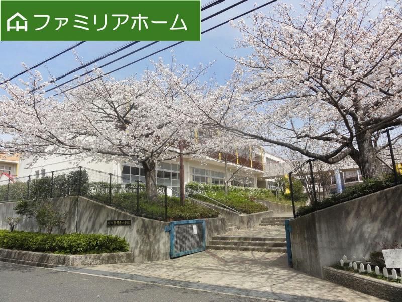 Sekisui Heim 4LDK Custom Home in Kobe's Kashinodai - Thumbnail 2