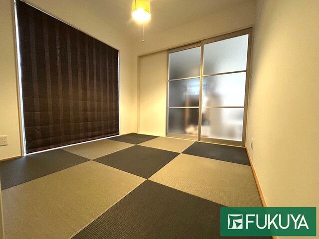 4LDK Solar-Powered Family Home for Sale in Sakai, Osaka - Thumbnail 3