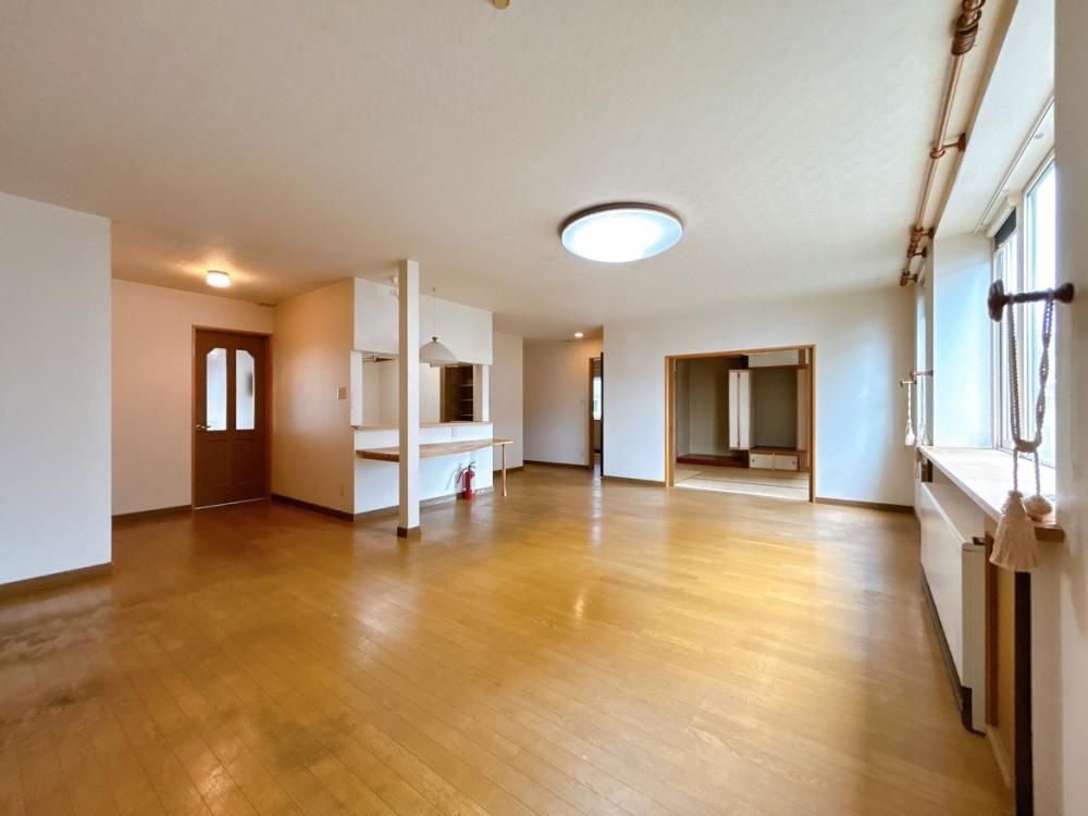 6LDK Two-Generation House for Sale in Nayoro, Hokkaido - Thumbnail 3