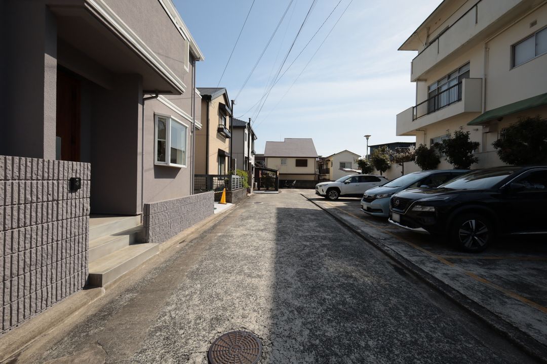 Renovated 2LDK House in Kobe's Okamoto | Walk to Stations - Thumbnail 4