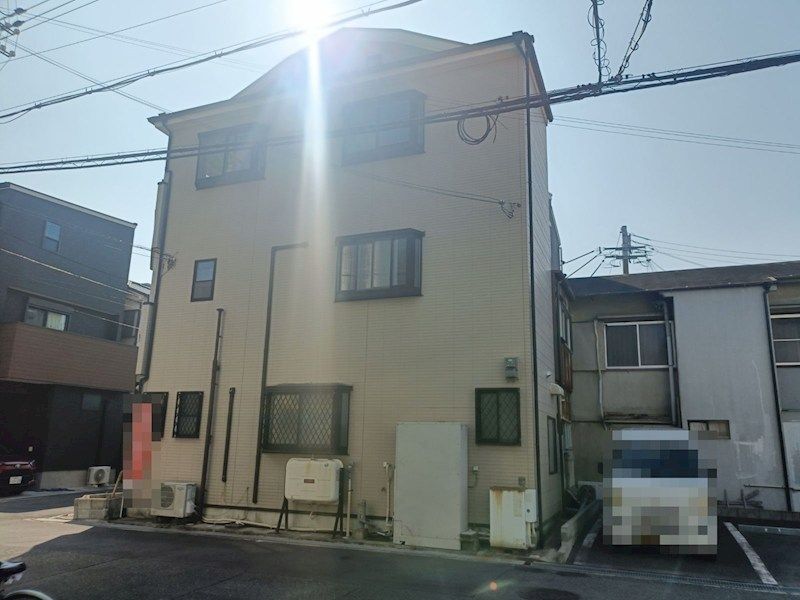 Corner Lot 2SLDK House for Sale in Suita, Osaka - Walk to Stations - Thumbnail 3