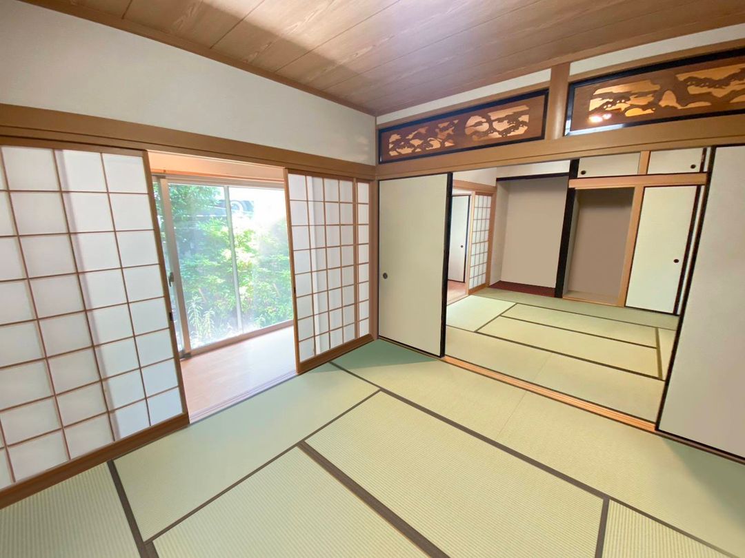 4LDK Single-Story House for Sale in Higashi-Osaka, Osaka - Thumbnail 3