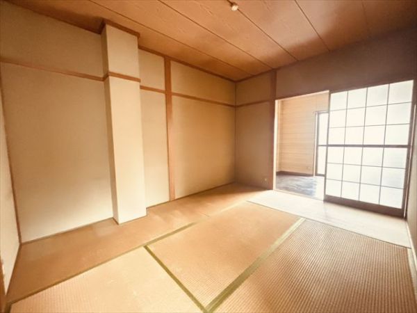 6LDK Steel-Frame House for Sale in Fukushima Ward, Osaka - Thumbnail 3