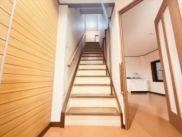 6LDK Steel-Frame House for Sale in Fukushima Ward, Osaka - Thumbnail 2