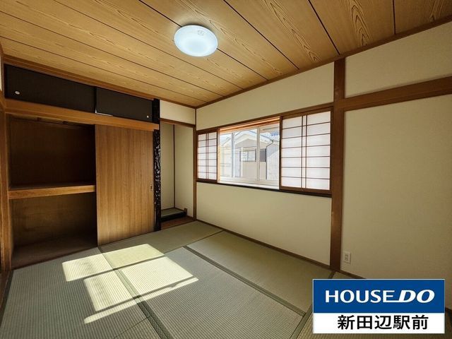Renovated 4LDK House Near Shindenabe Station, Kyotanabe - Thumbnail 3