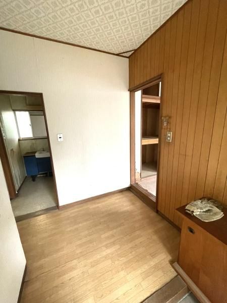 6DK Detached House for Sale in Sennan City, Osaka - Thumbnail 4