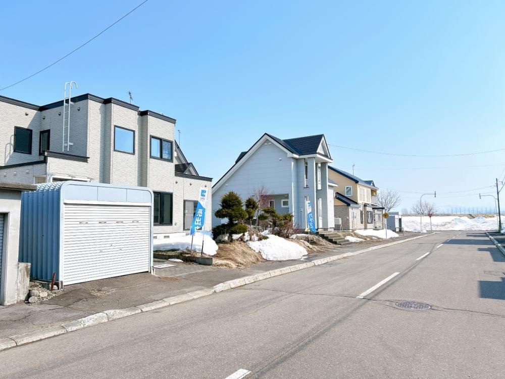 Renovated 4LDK House in Takikawa Hokkaido with Parking - Thumbnail 3