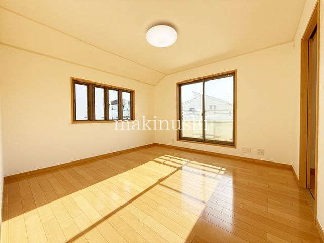 4LDK Detached House for Sale in Habikino City, Osaka - Thumbnail 4