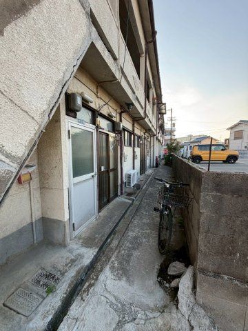 Investment House for Sale near Kayashima Station, Kadoma - Thumbnail 4