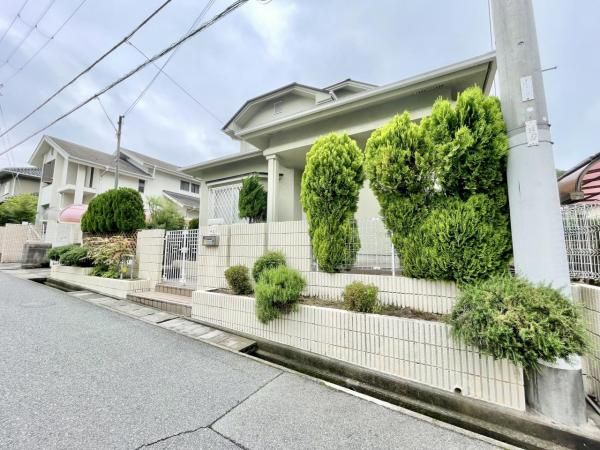 4LDK Detached House with Large Garden in Kobe Kita-ku - Thumbnail 2