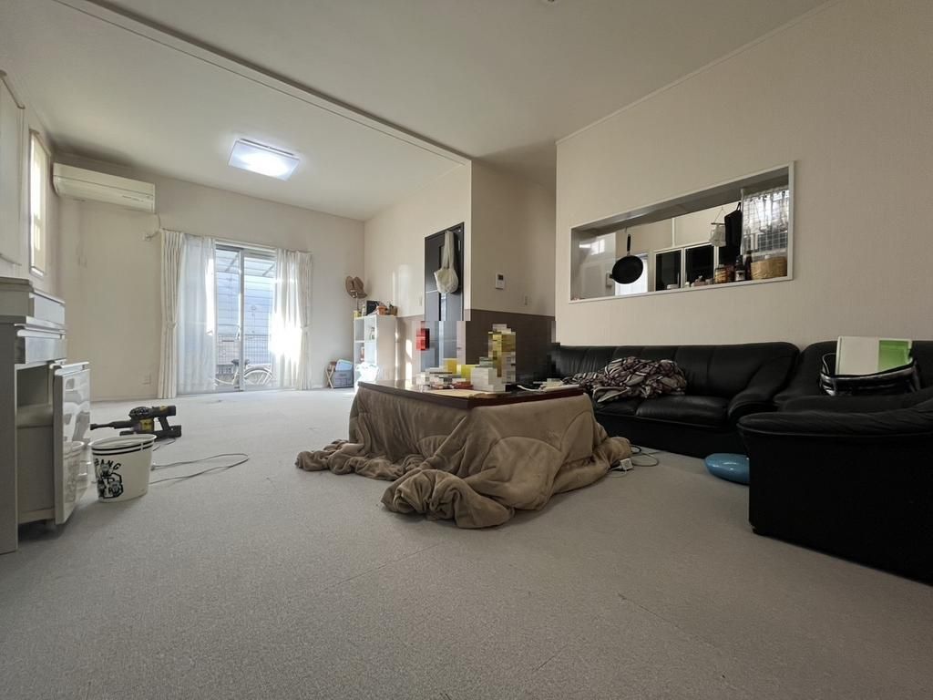 4LDK Detached House for Sale in Yao, Osaka | 2011 Build - Thumbnail 2