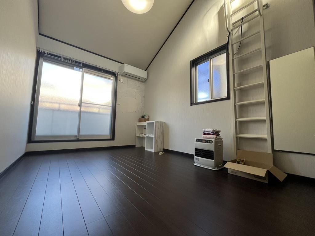 4LDK Detached House for Sale in Yao, Osaka | 2011 Build - Thumbnail 3