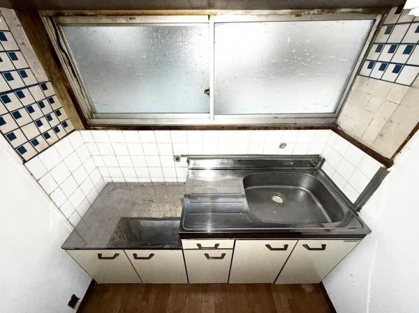 3DK House for Sale in Izumiotsu, Osaka - 161m² - Thumbnail 4