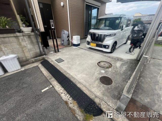 Modern 2SLDK+S House for Sale in Sakai, Osaka - Near Tsukunō Station - Thumbnail 2