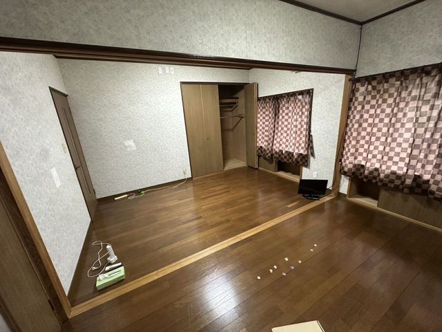 4LDK House for Sale in Nichinan, Miyazaki - 118.11 sqm - Thumbnail 4
